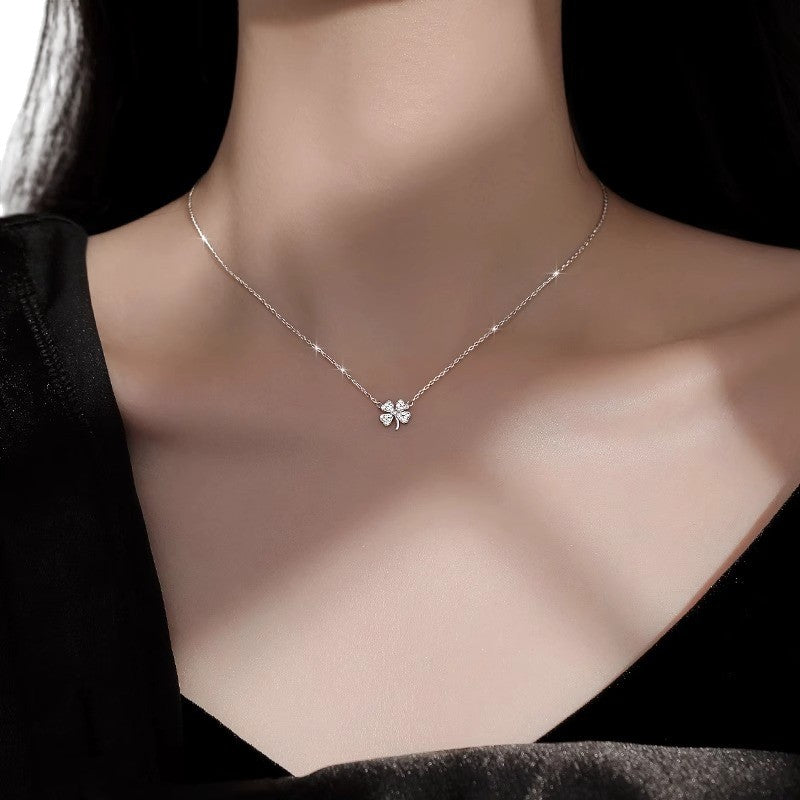 Four-Leaf Clover Pendant Necklace-Le Couture Store