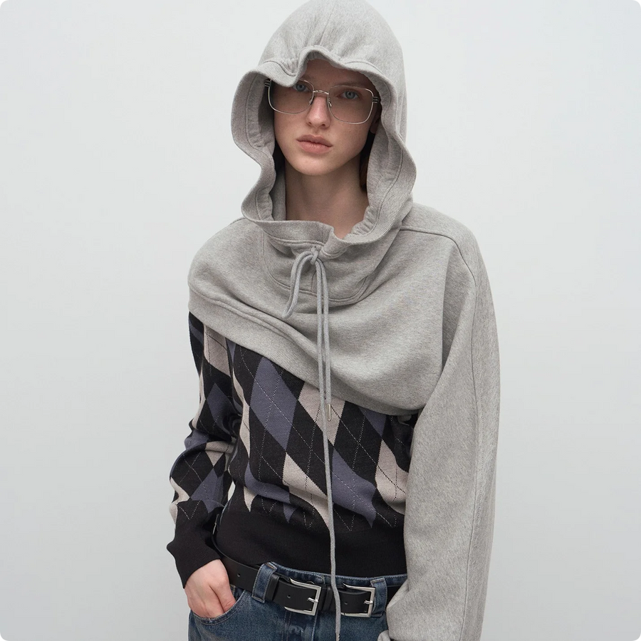 Clothing brings together pieces designed to shape the main part of a look. This collection moves across different silhouettes, fabric weights, and styling roles — from lighter pieces to warmer layers, from clean essentials to more expressive designs. Each item is selected for how it works on the body, how it carries proportion, and how it contributes to the overall wardrobe