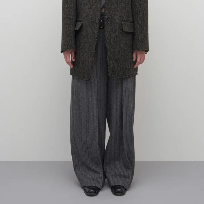 Discover our quality Footwear Collection for Women and Men for every occasion - Le Couture Store